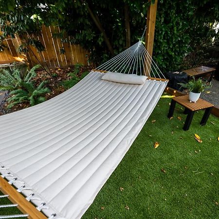 Relaxing Getaway Great Location Hammock, And Bocce Leilighet Seattle Eksteriør bilde